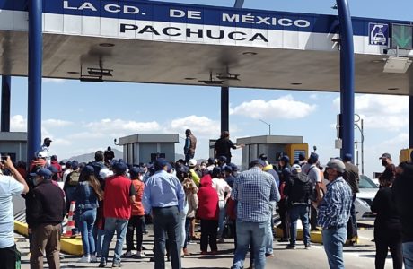 Maestros protestan en Hidalgo