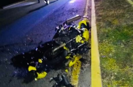 Motociclista derrapa en Tepeji del Río