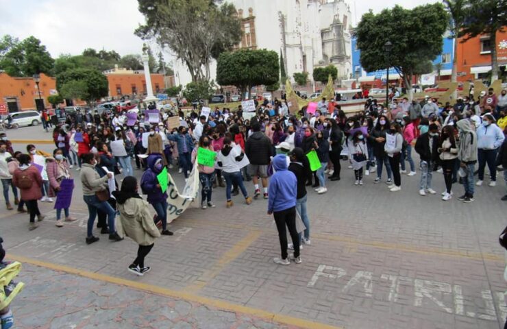 Protestan en Zimapán por presunto violador de menor