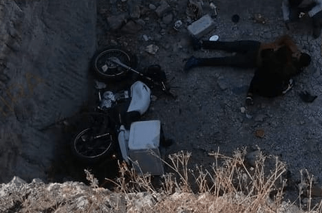 Motociclista cae a barranco de Cubitos