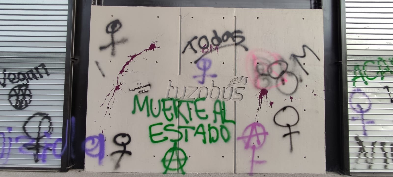 Daños a Tuzobús durante marcha del 8M en Pachuca