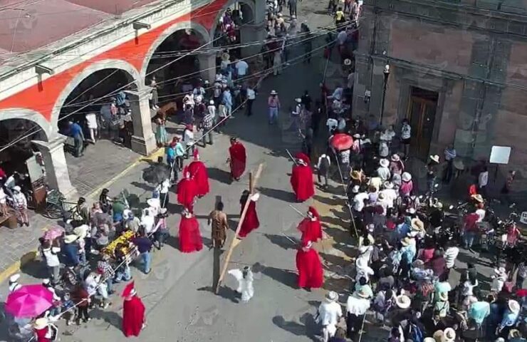 Viacrucis de semana santa en Hidalgo