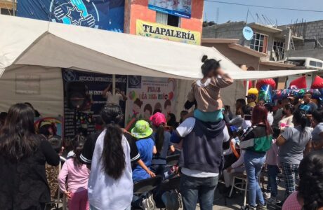 Policías estatales organizan actividades del día del niño en la Providencia