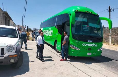 Muere apuñalado a bordo de autobús en Nopala