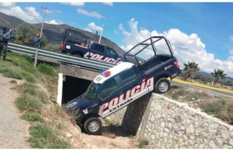 Patrulla estatal accidentada en Epazoyucan