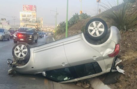 Continúan accidentes en la Super Vía Colosio