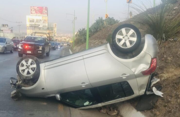 Continúan accidentes en la Super Vía Colosio