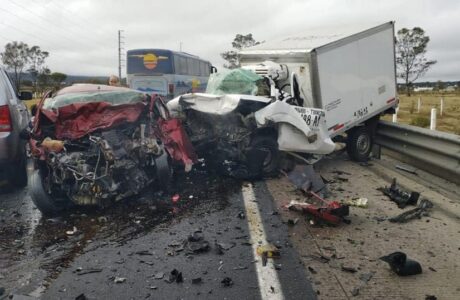 5 muertos en choque en autopista de Tulancingo