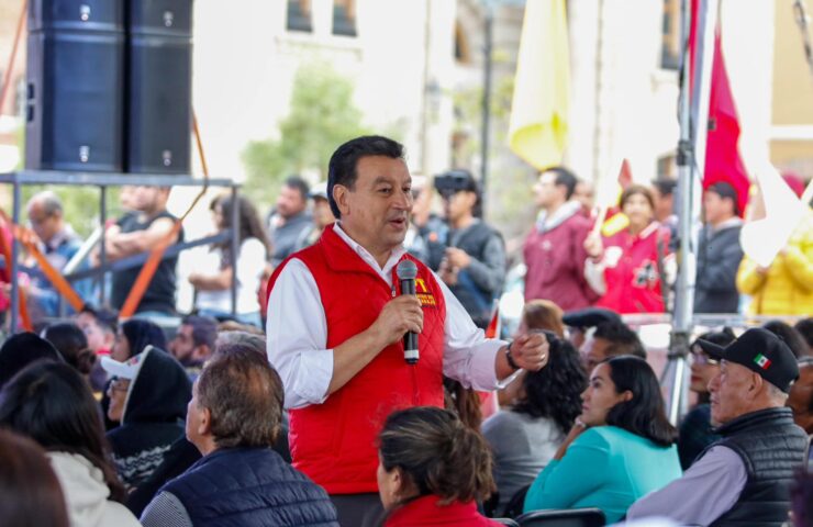 oscar damian sosa castelan en mitin político en Hidalgo por el PT